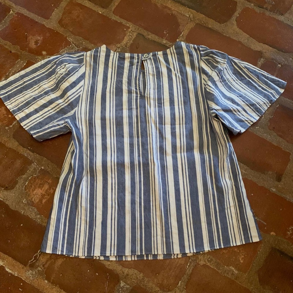 CABI Blue White Striped Womens Top Winged Sleeves Linen Blend SIZE SMALL